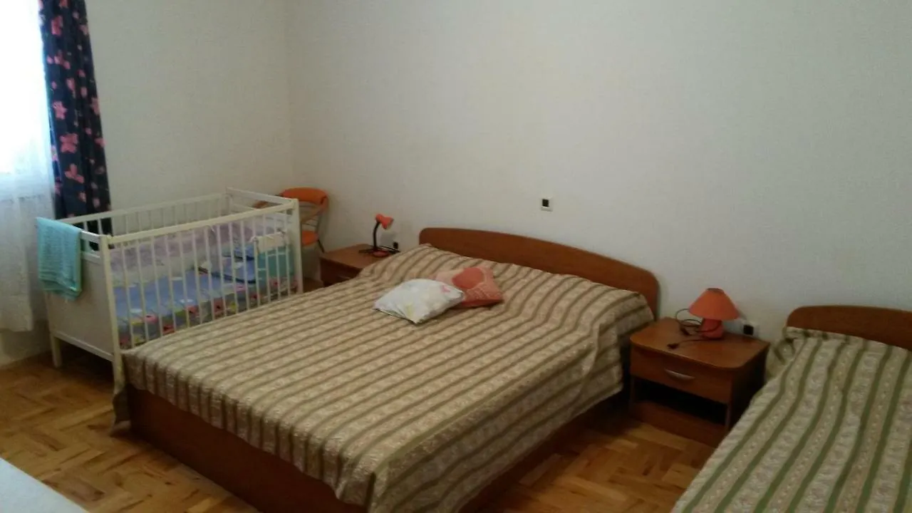 Apartments Tomas